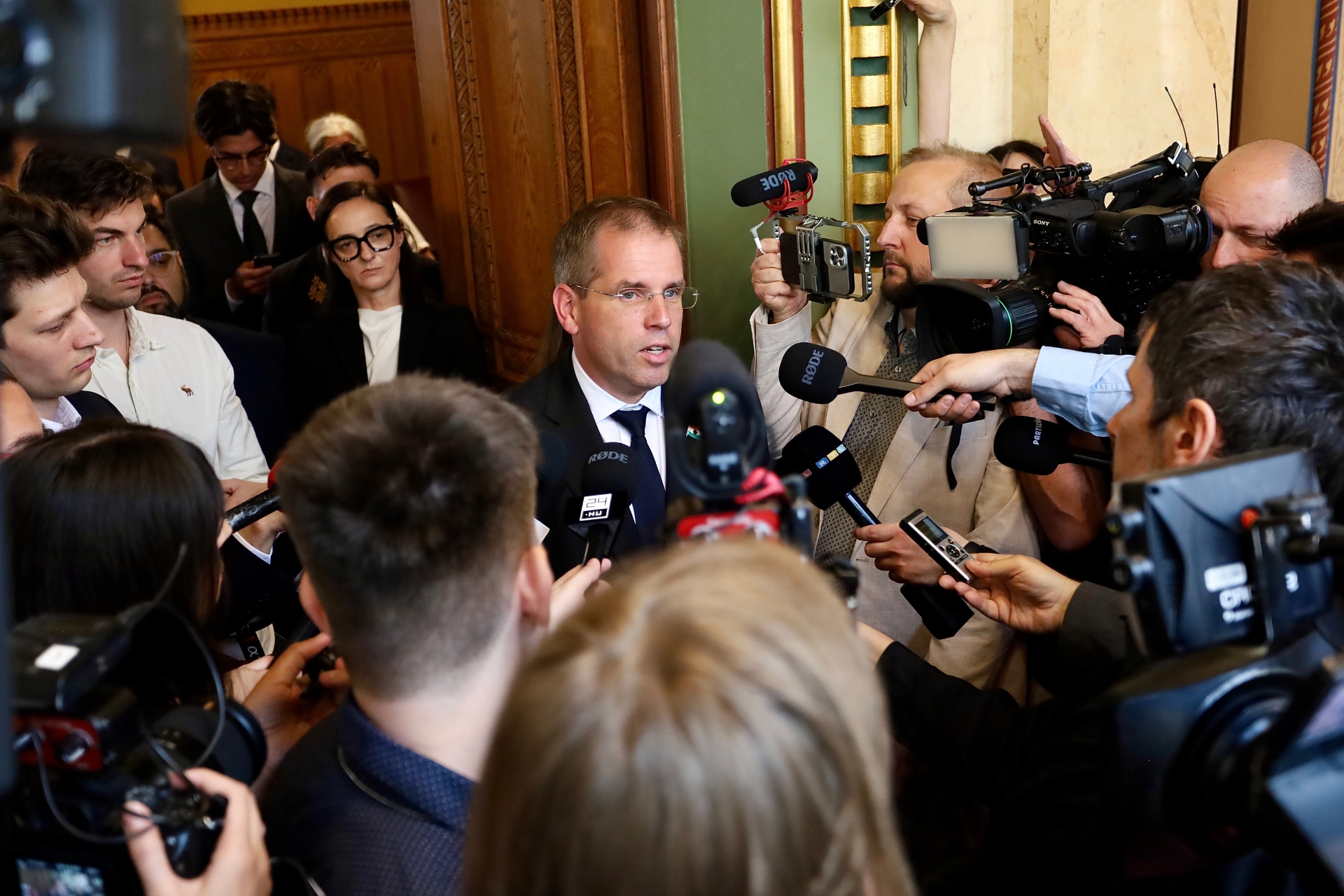 Parlament fotó 3